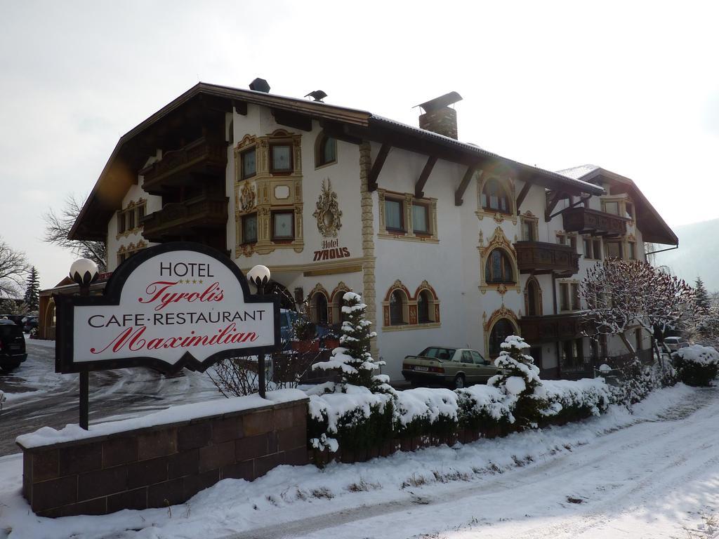 Hotel Tyrolis Zirl Bagian luar foto