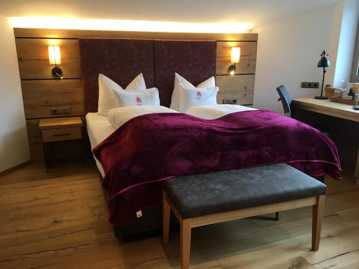 Hotel Tyrolis Zirl Bagian luar foto